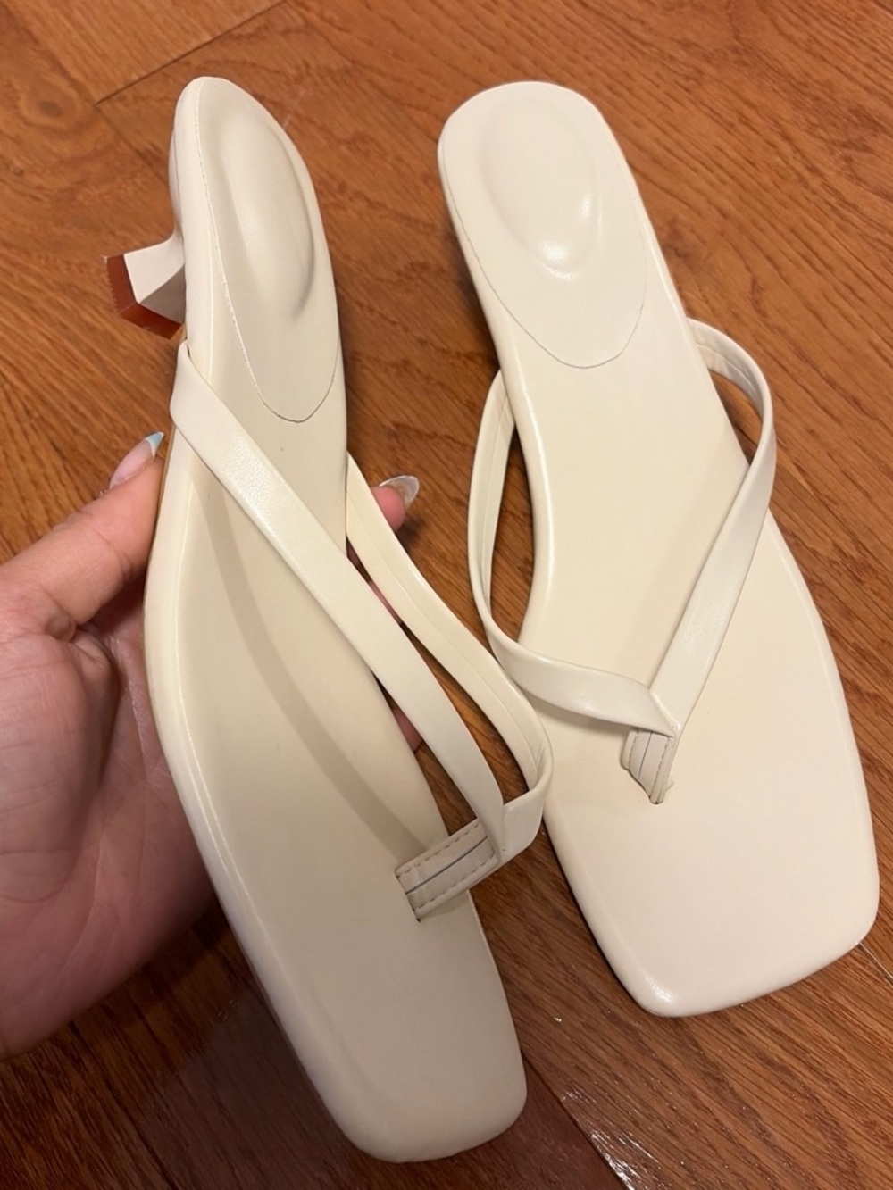 Women’s Cream Square-Toe Thong Sandals